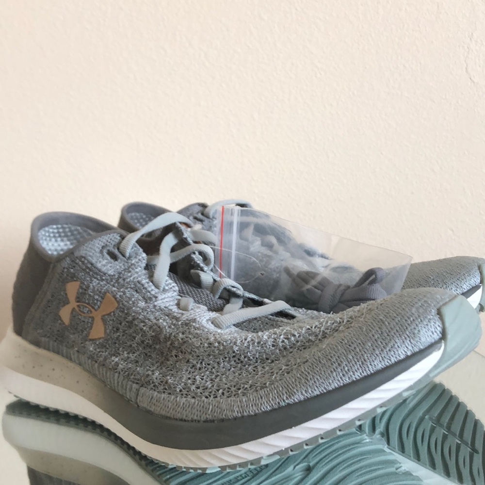 UNDER ARMOUR THREADBORNE RUNNING SHOES